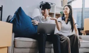 Viêm gan B có lây khi nói chuyện không?