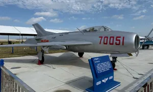 Trung Quốc ra mắt UAV chế tạo từ tiêm kích 'bản sao MiG-19'