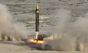 Iran tuyên bố kho tên lửa vượt xa mức trước xung đột với Israel